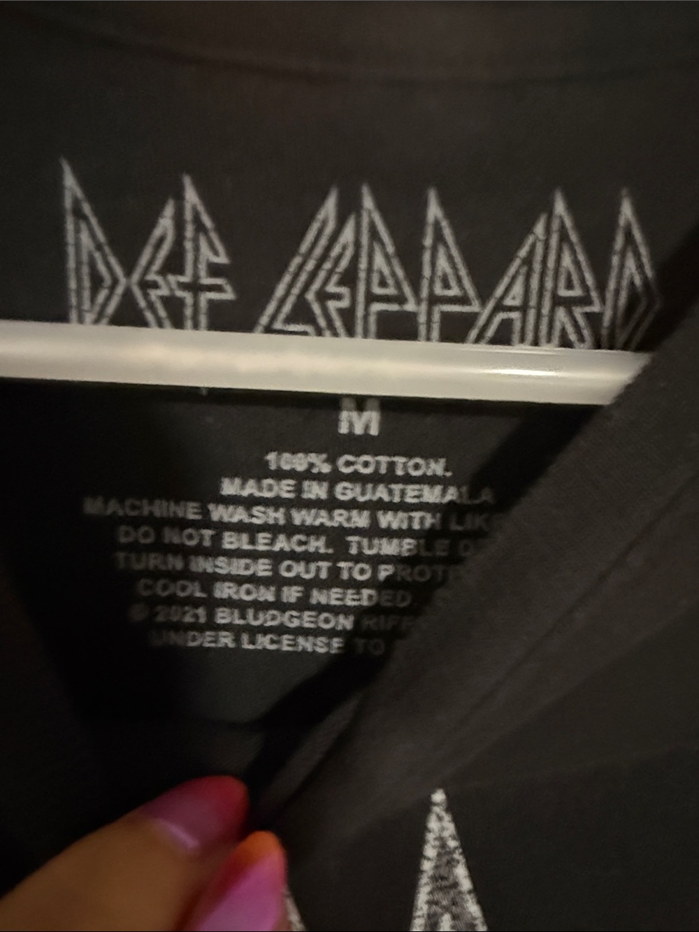 Def Leppard Black Short Sleeve Graphic Tee - Leopard Head - Picture 2 of 2